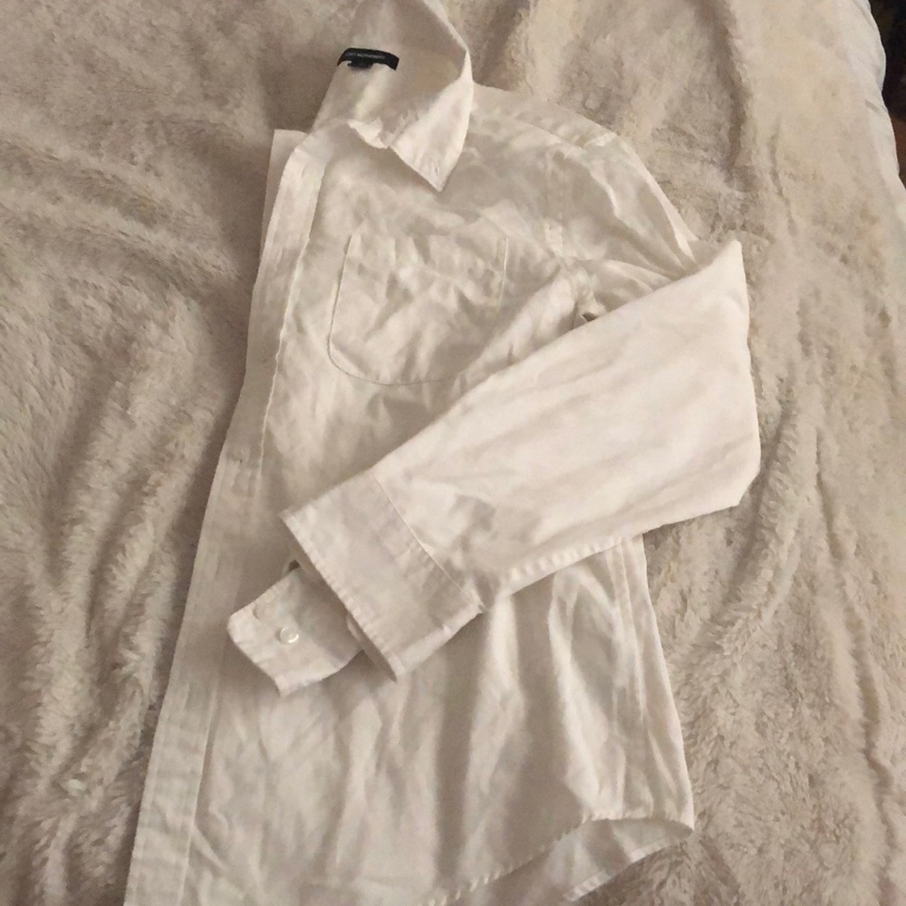 White dress shirt